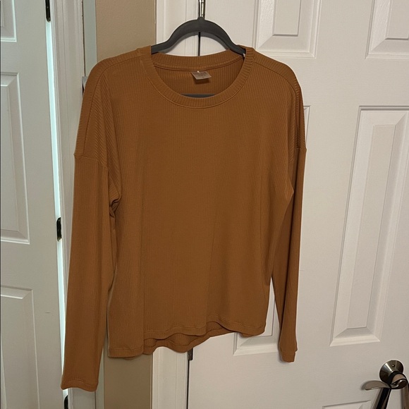 CALIA by Carrie Underwood Long Sleeve Tee - Brown/light - Picture 5 of 7